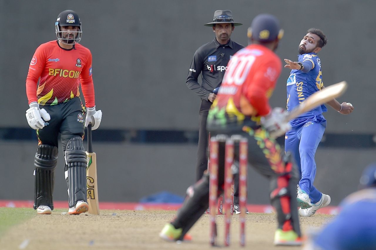 Nuwan Thushara prepares to sling one in, B-Love Kandy vs Jaffna Kings, LPL 2023, Colombo, August 12, 2023