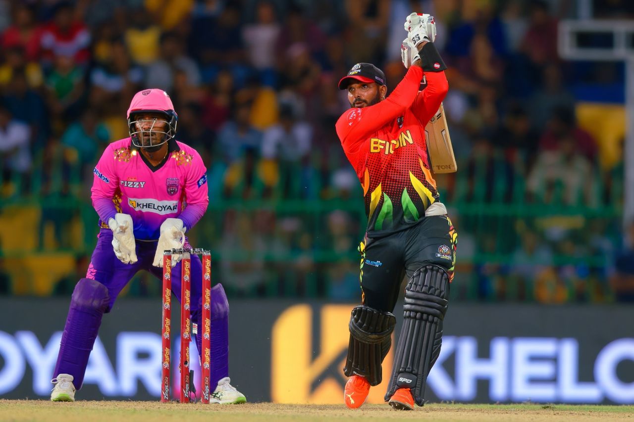 Wanindu Hasaranga made a 21-ball 40 from No. 4, Colombo Strikers vs B-Love Kandy, LPL 2023, Colombo, August 13, 2023