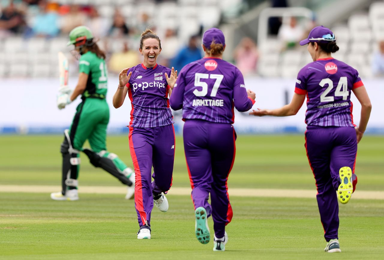 Kate Cross celebrates an early wicket, Southern Brave vs Northern Superchargers, Women's Hundred final, Lord's, August 27, 2023