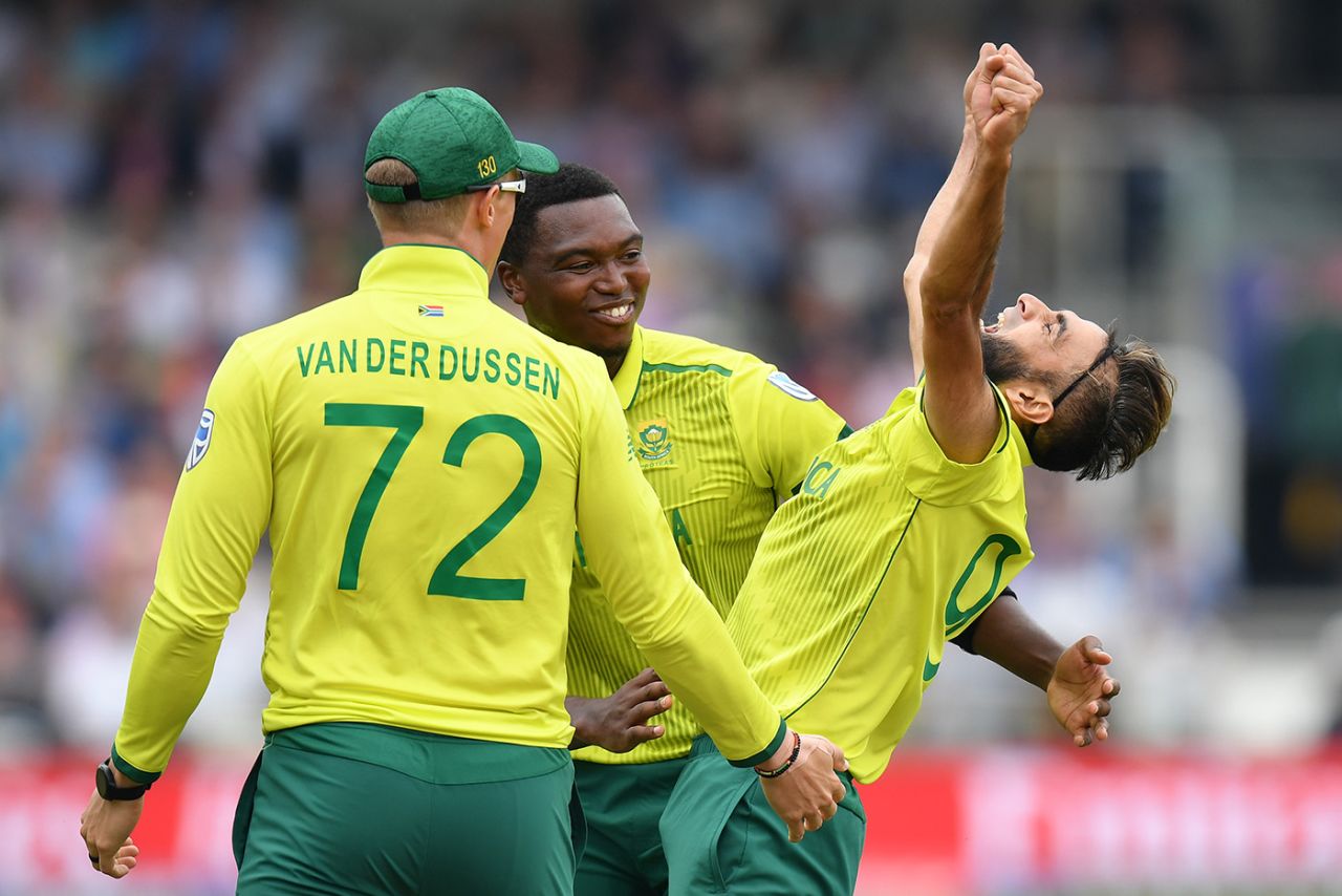 Imran Tahir celebrates a wicket with Rassie van der Dussen and Lungi Ngidi, Pakistan v South Africa, World Cup 2019, Lords, June 7, 2019