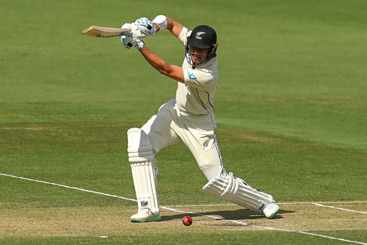 Sean Solia drives through the covers, Australia A vs New Zealand A, 1st four-day game, Allan Border Field, August 29, 2023