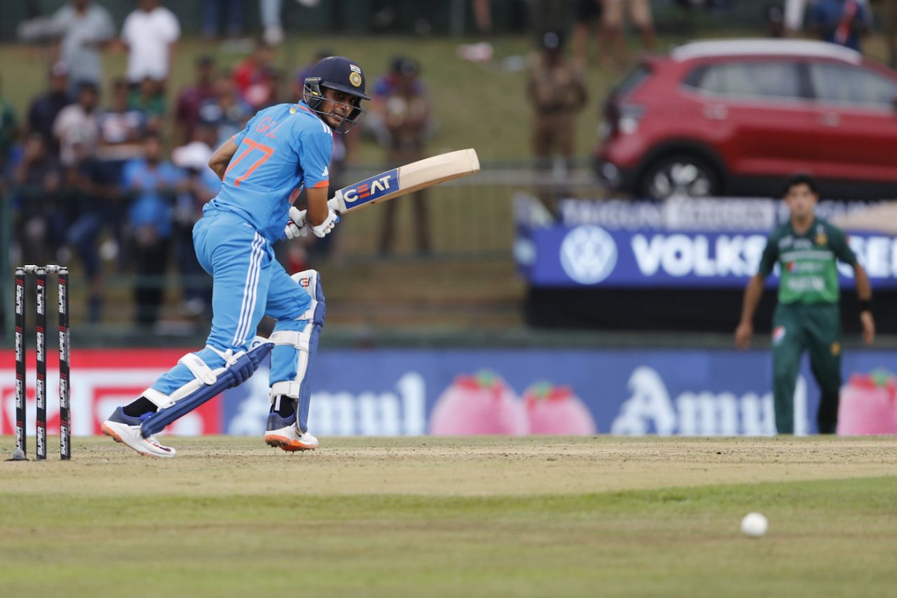 Shubman Gill took his time to settle in even as he lost partners at the other end, India vs Pakistan, Asia Cup, Pallekele, September 2, 2023