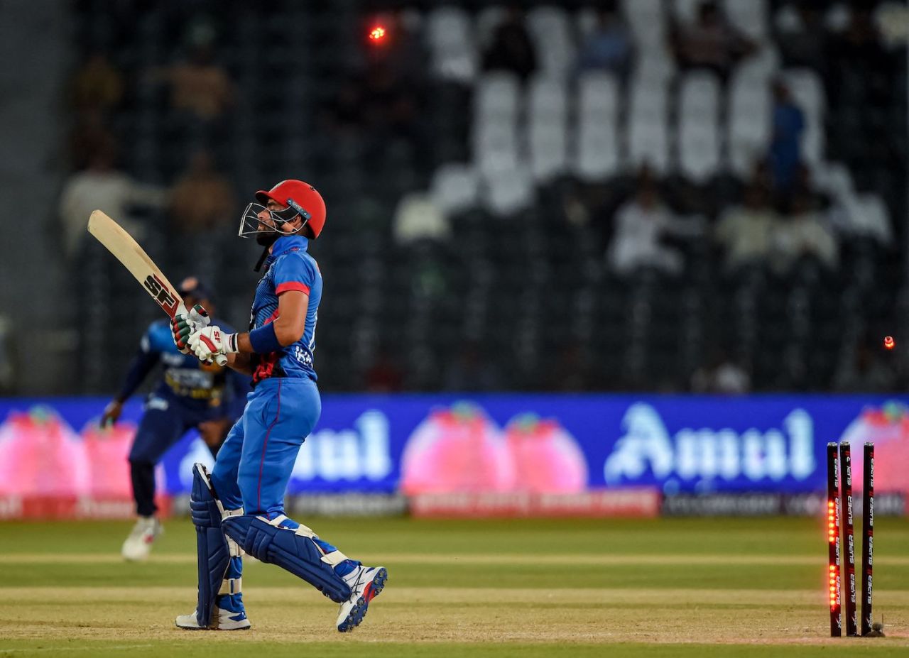 Ibrahim Zadran chopped on to an outswinger, Afghanistan vs Sri Lanka, Asia Cup, Lahore, September 5, 2023