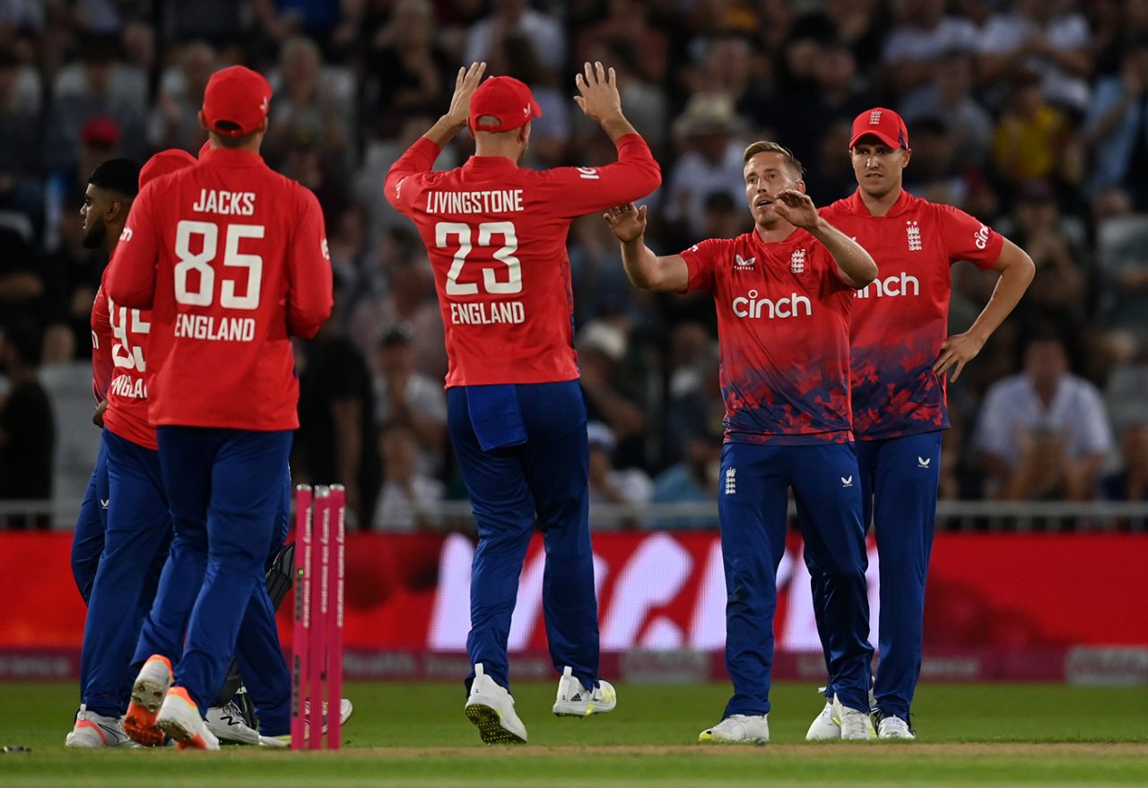 Luke Wood celebrates with team-mates after dismissing Finn Allen, 4th T20I, England vs New Zealand, Trent Bridge, September 05, 2023