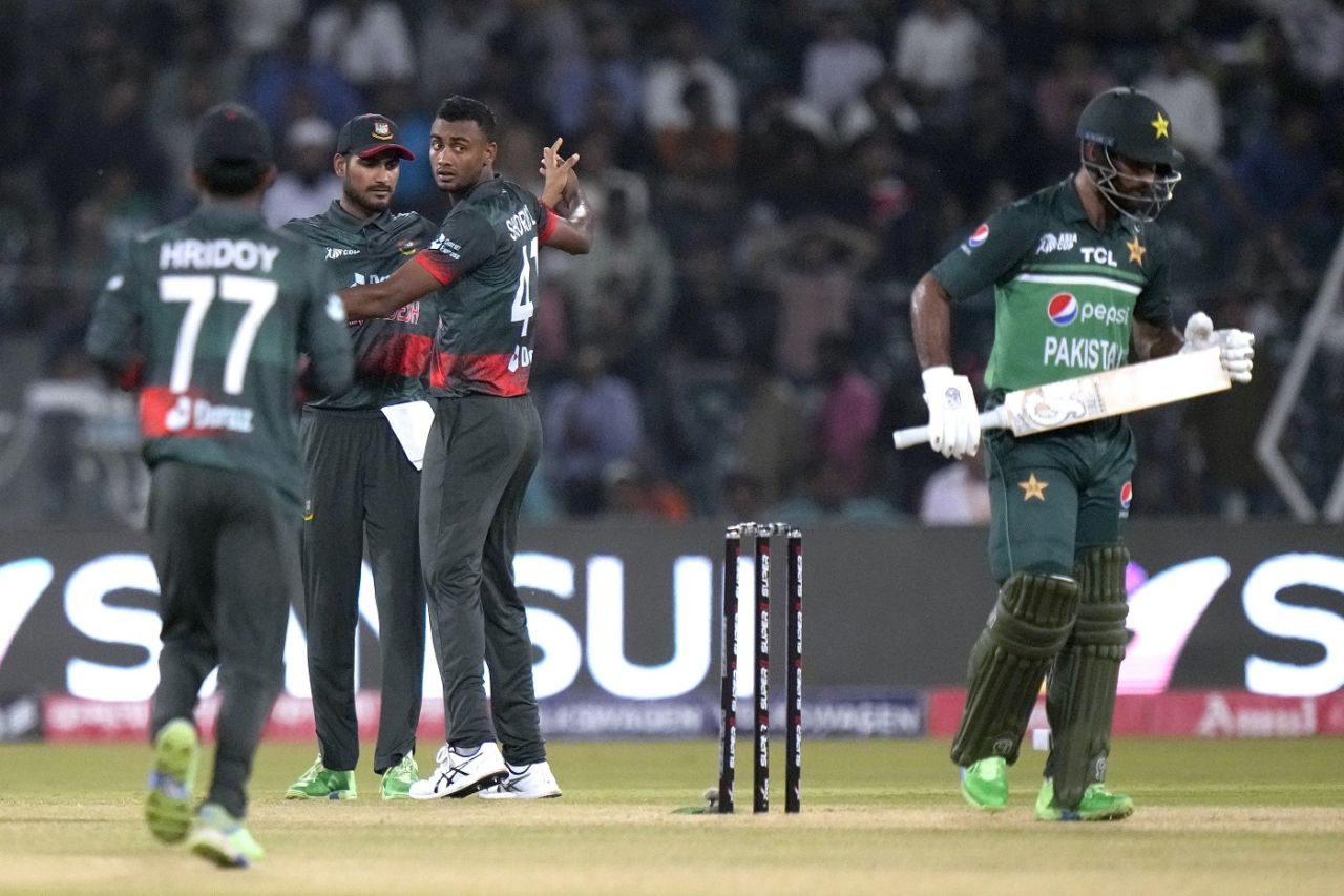 TShoriful Islam celebrates after dismissing Fakhar Zaman, Pakistan vs Bangladesh, Asia Cup, Super Fours, Lahore, September 6, 2023