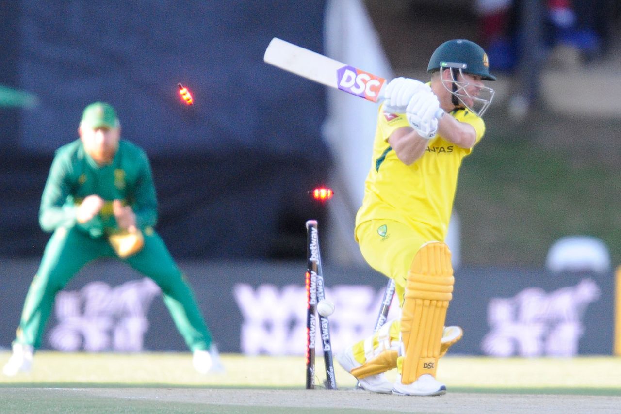 David Warner chopped on in the opening over, South Africa vs Australia, 1st ODI, Bloemfontein, September 7, 2023