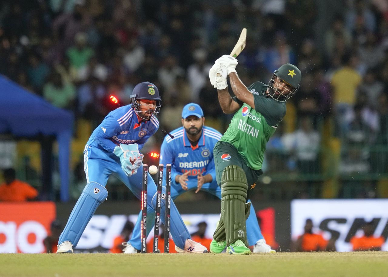 Fakhar Zaman was castled by Kuldeep Yadav, Pakistan vs India, Asia Cup Super Four, Colombo, September 11, 2023