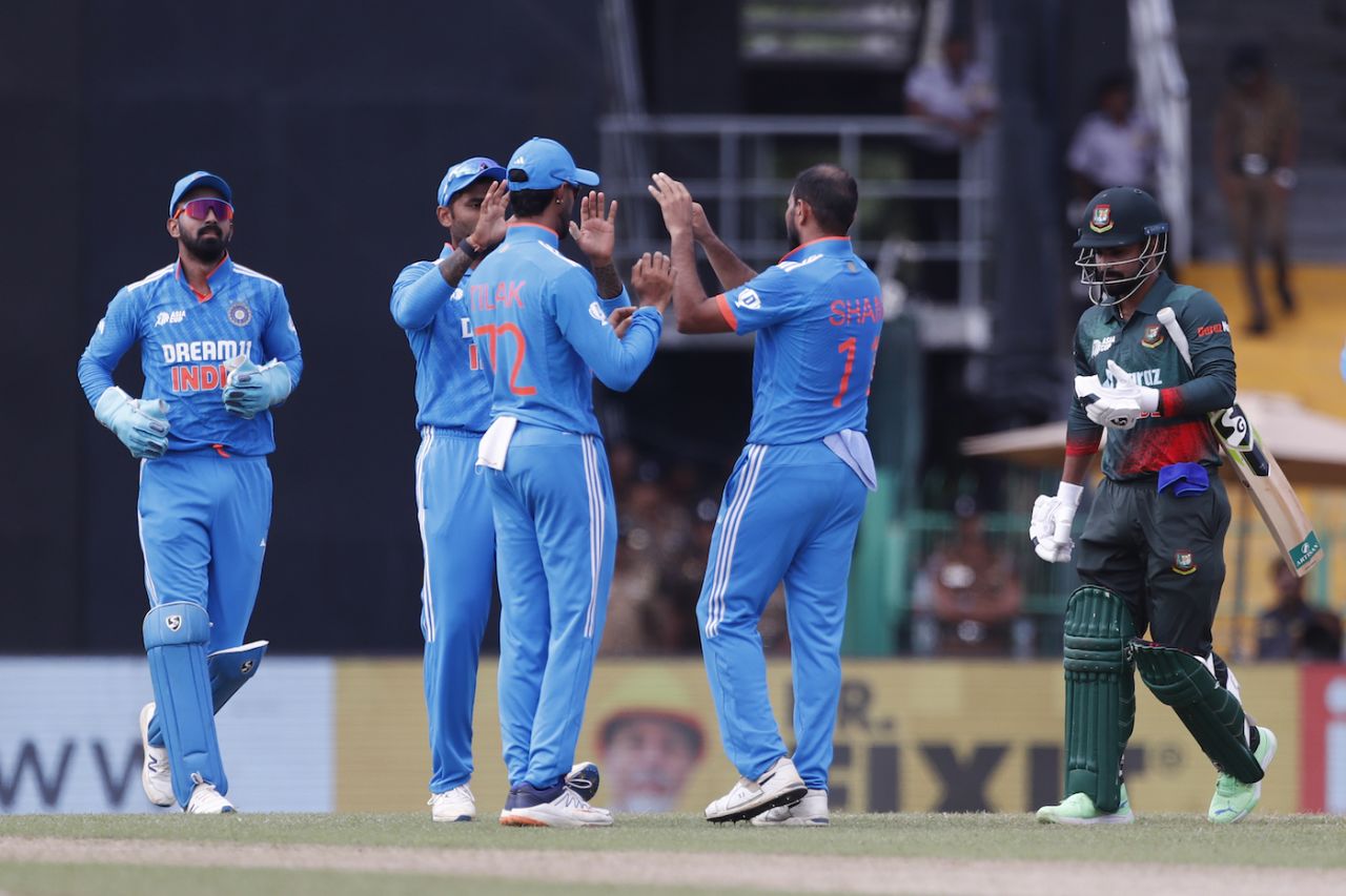 Mohammed Shami struck in his second over, going past Litton Das, Bangladesh vs India, Asia Cup Super Four, Colombo, September 15, 2023