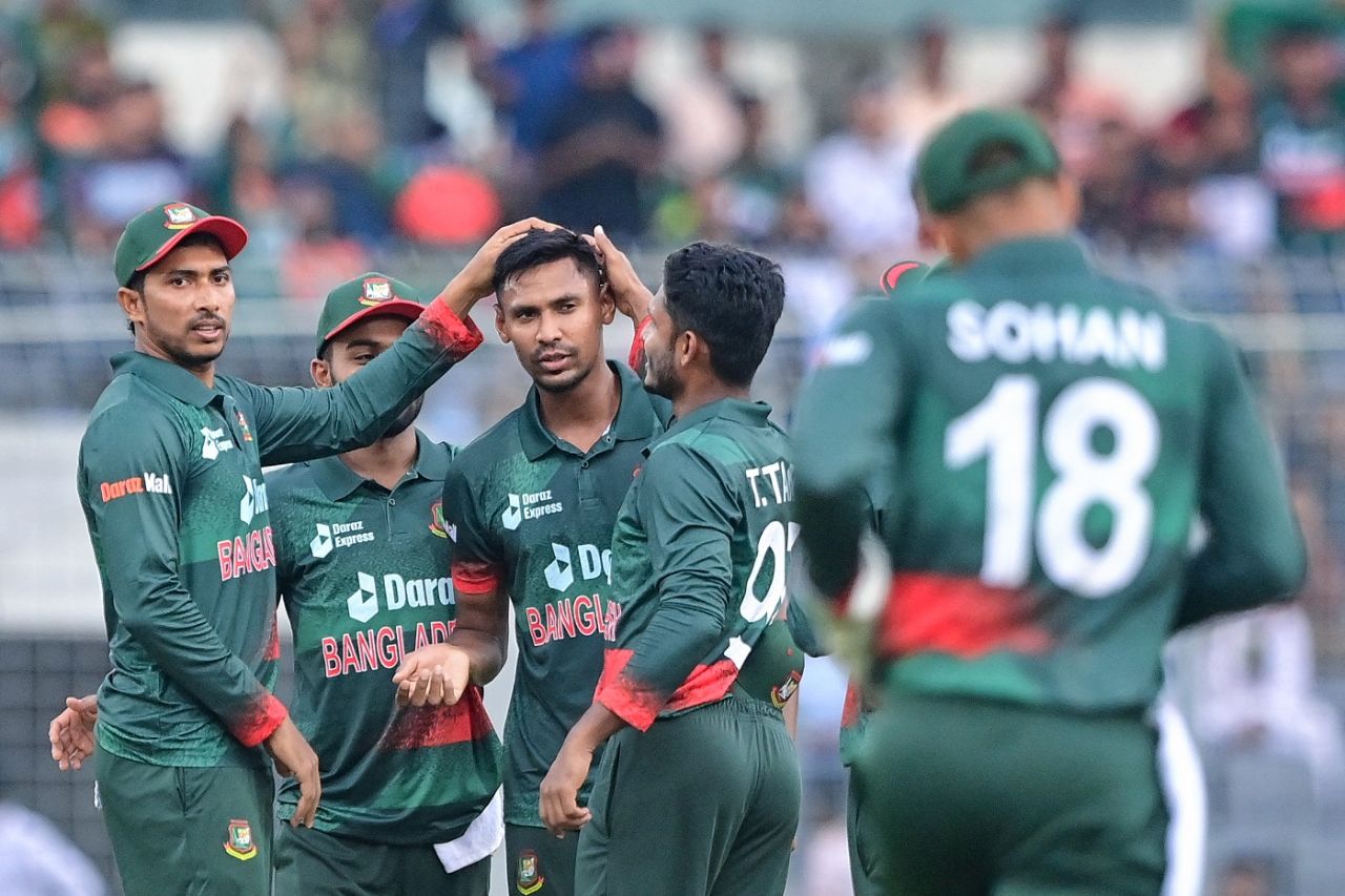 Mustafizur Rahman struck twice in the first powerplay, Bangladesh vs New Zealand, 1st ODI, Mirpur, September 21, 2023