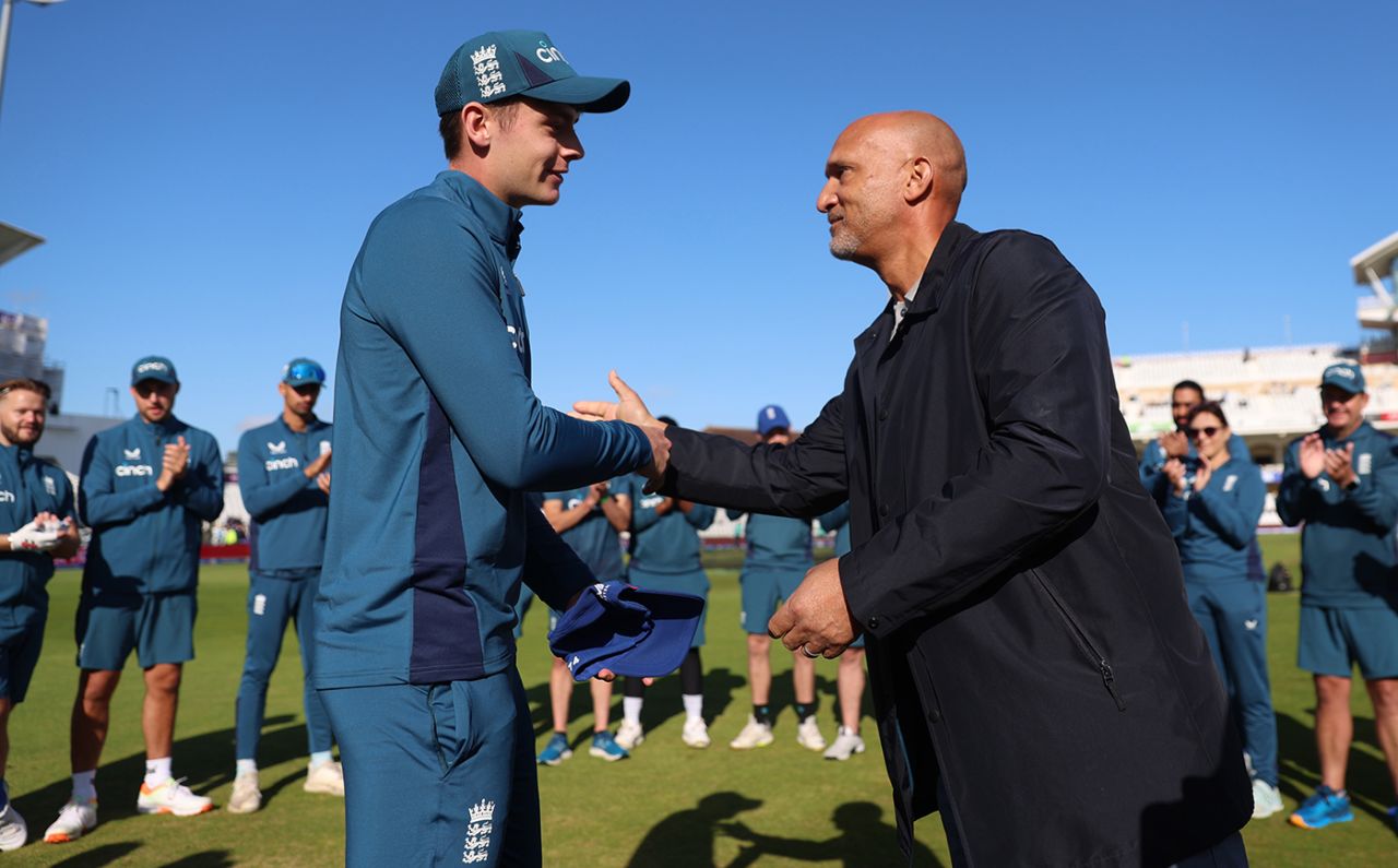 Mark Butcher presents Jamie Smith with his ODI cap, England vs Ireland, 2nd ODI, Trent Bridge, September 23, 2023
