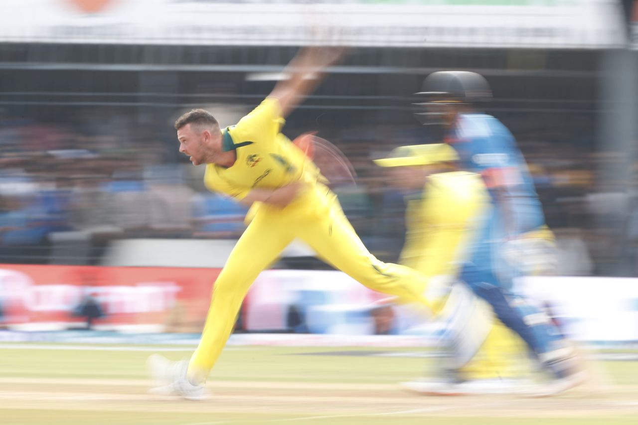 Josh Hazlewood steams in to bowl, India vs Australia, 2nd ODI, Indore, September 24, 2023