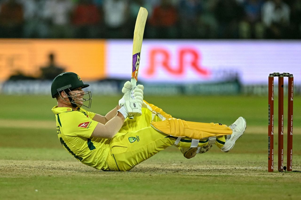 David Warner sends one over fine leg with a falling pull, India vs Australia, 2nd ODI, Indore, September 24, 2023