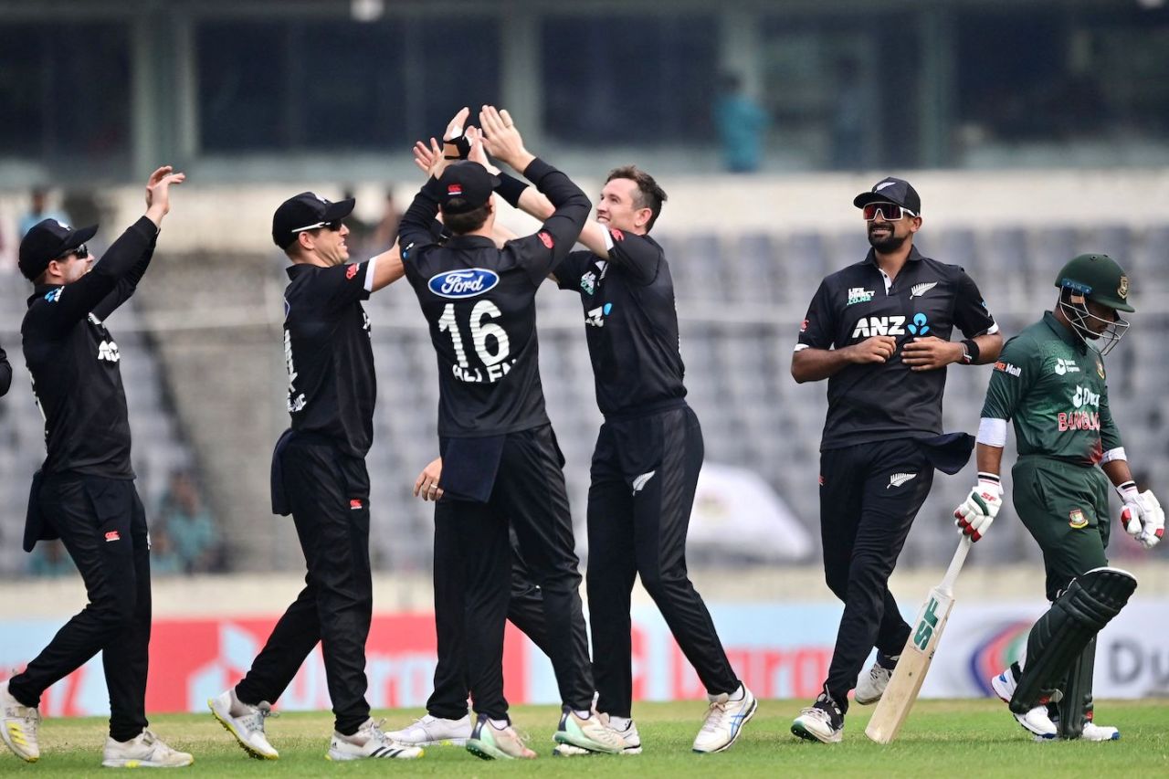 Bangladesh Vs New Zealand, 3Rd Odi