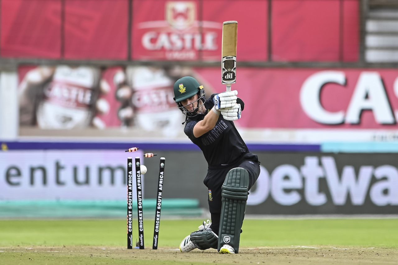 Laura Wolvaardt's stumps are left in a mess by Sophie Devine, South Africa vs New Zealand, 3rd women's ODI, Durban, October 1, 2023