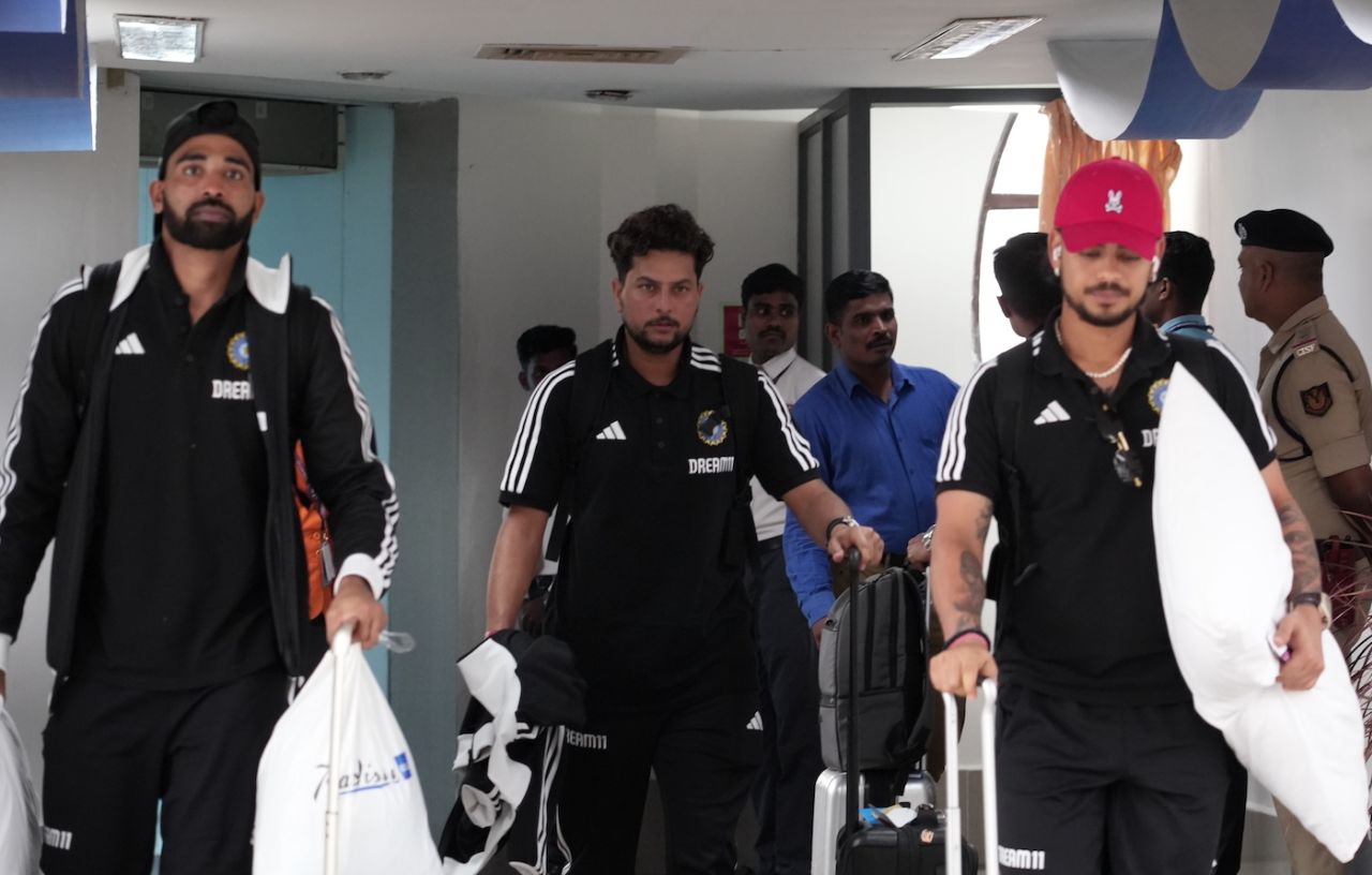 Mohammed Siraj, Kuldeep Yadav and Ishan Kishan arrive for India's warm-up match, Thiruvananthapuram, October 1, 2023