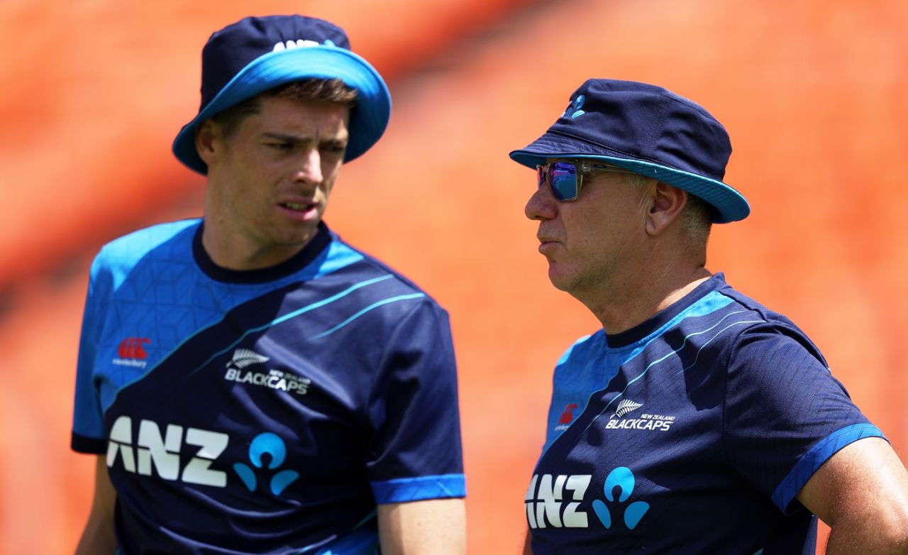 Mitchell Santner chats with head coach Gary Stead, England vs New Zealand, World Cup 2023, Ahmedabad, October 5, 2023