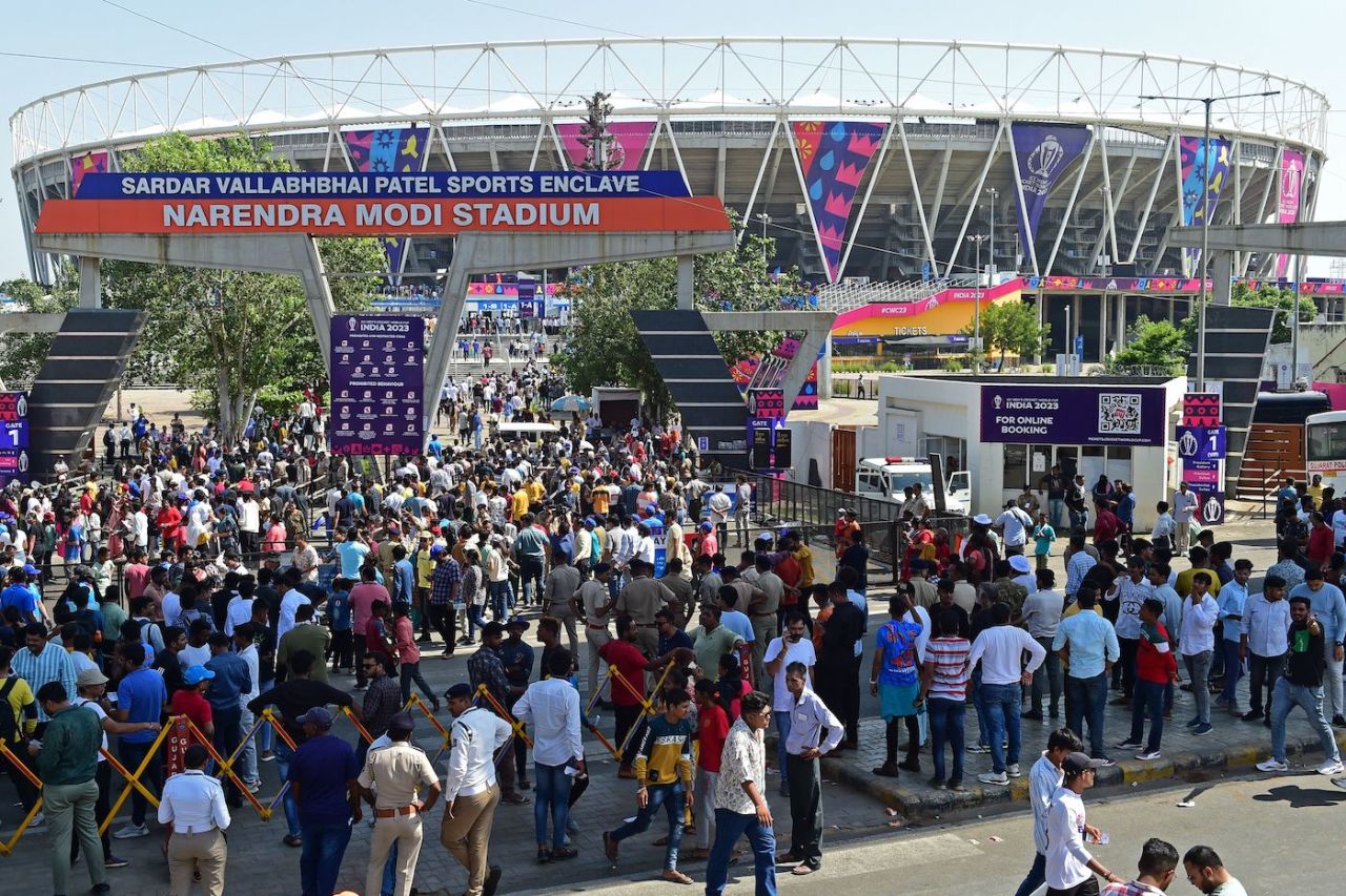 The crowd built up a bit as the day progressed, but the stands wore a vacant look on the whole, England vs New Zealand, World Cup, Ahmedabad, October 5, 2023
