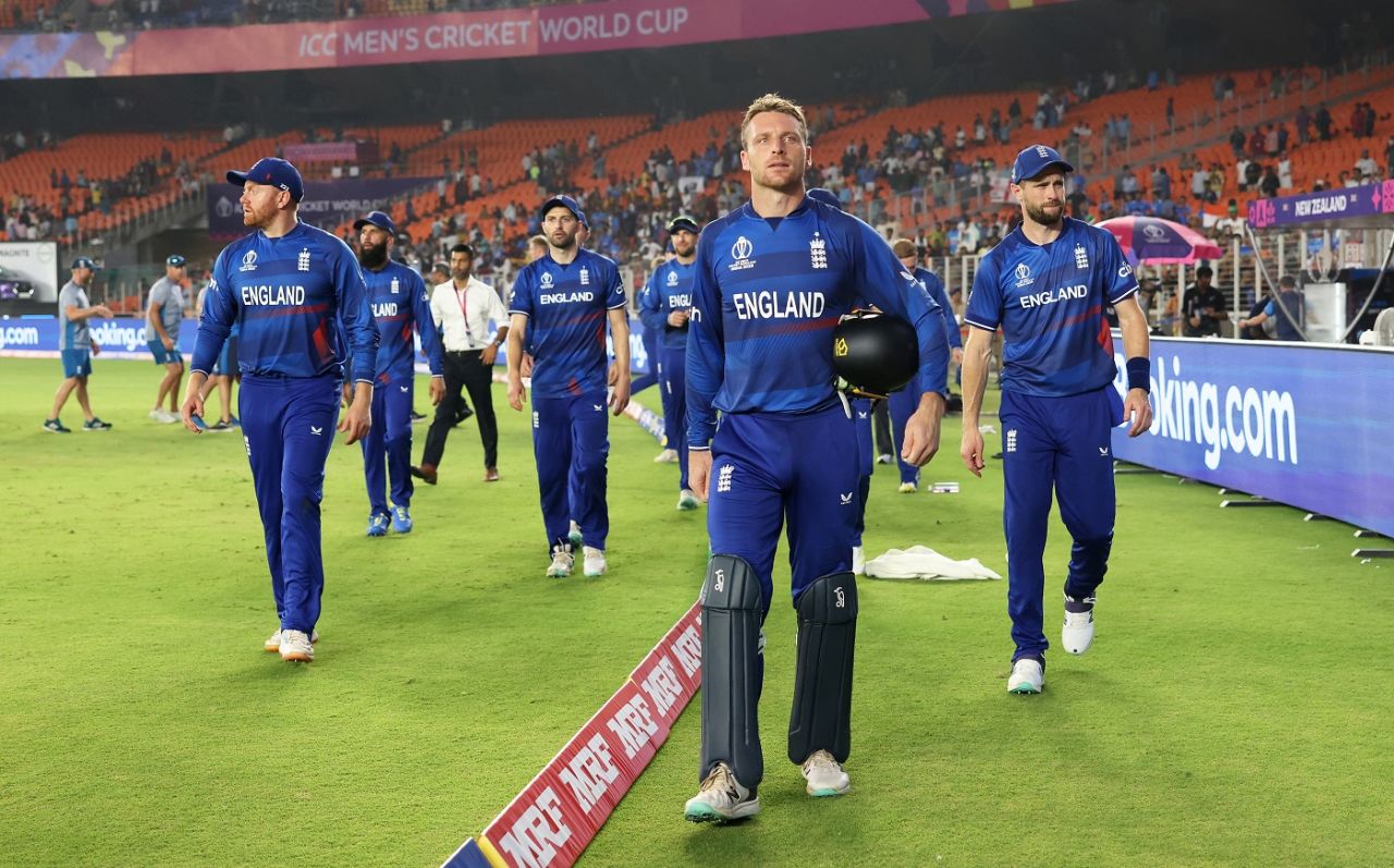 Jos Buttler wears a dejected look as he walks off the field after England's loss, England vs New Zealand, Men's ODI World Cup 2023, Ahmedabad, October 5, 2023