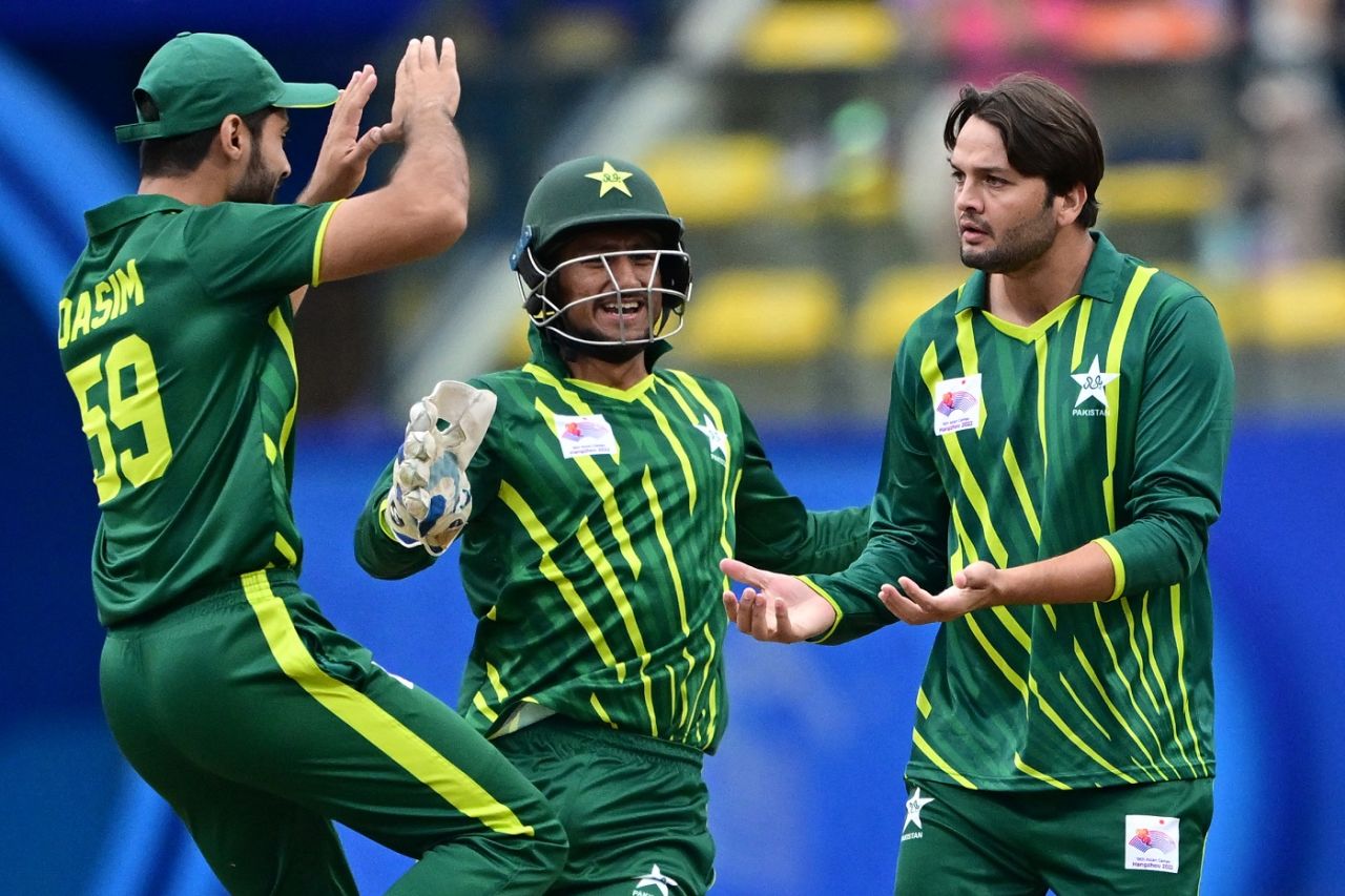 Usman Qadir bowled a tidy spell and picked up two wickets, Afghanistan vs Pakistan, Asian Games, semi-final, Hangzhou, October 6, 2023