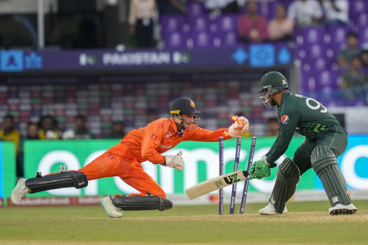 Scott Edwards stumps Haris Rauf out, Netherlands vs Pakistan, World Cup, Hyderabad, October 6, 2023