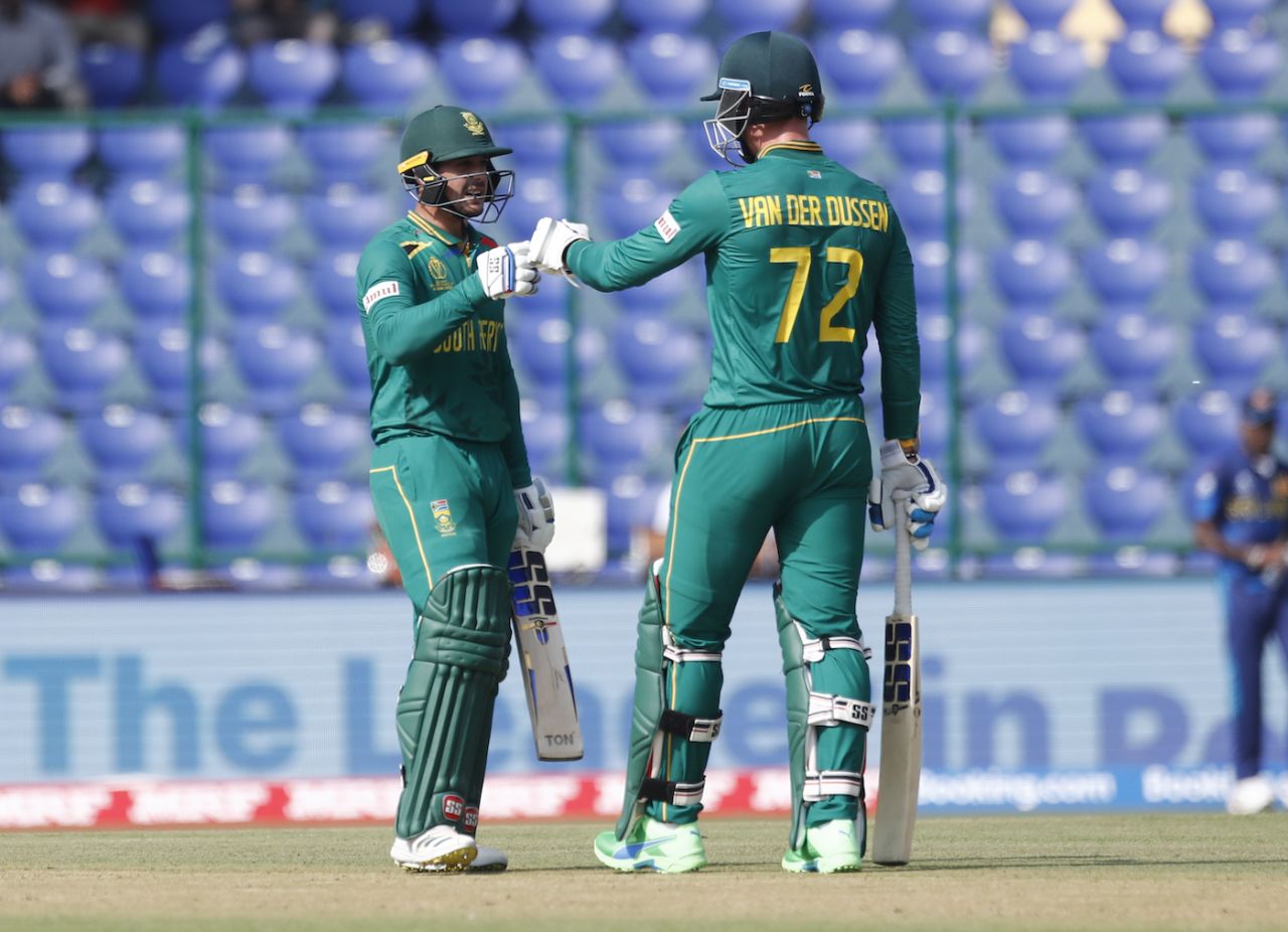 Quinton de Kock and Rassie van der Dussen punch gloves, South Africa vs Sri Lanka, World Cup, Delhi, October 7, 2023