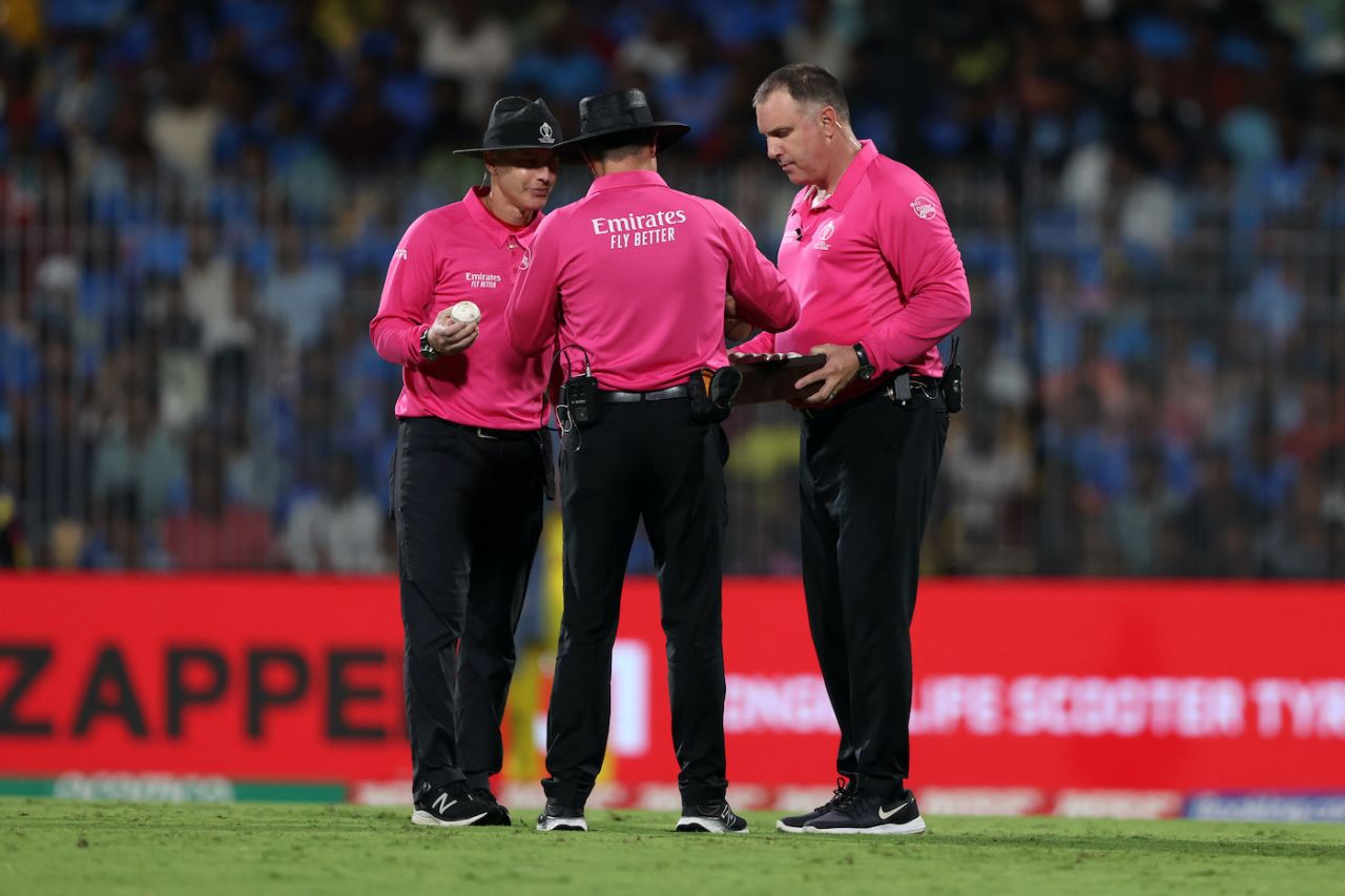 Chris Gaffaney, Chris Brown, and Richard Kettleborough oversaw a ball change in the 31st over, India vs Australia, World Cup, Chennai, October 8, 2023