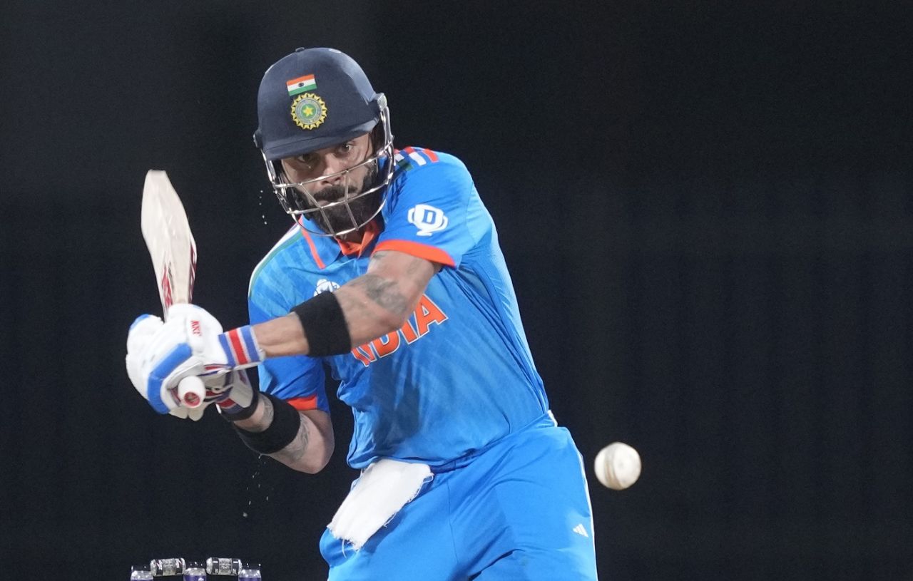 Virat Kohli shapes to heave one away, India vs Australia, World Cup, Chennai, October 8, 2023