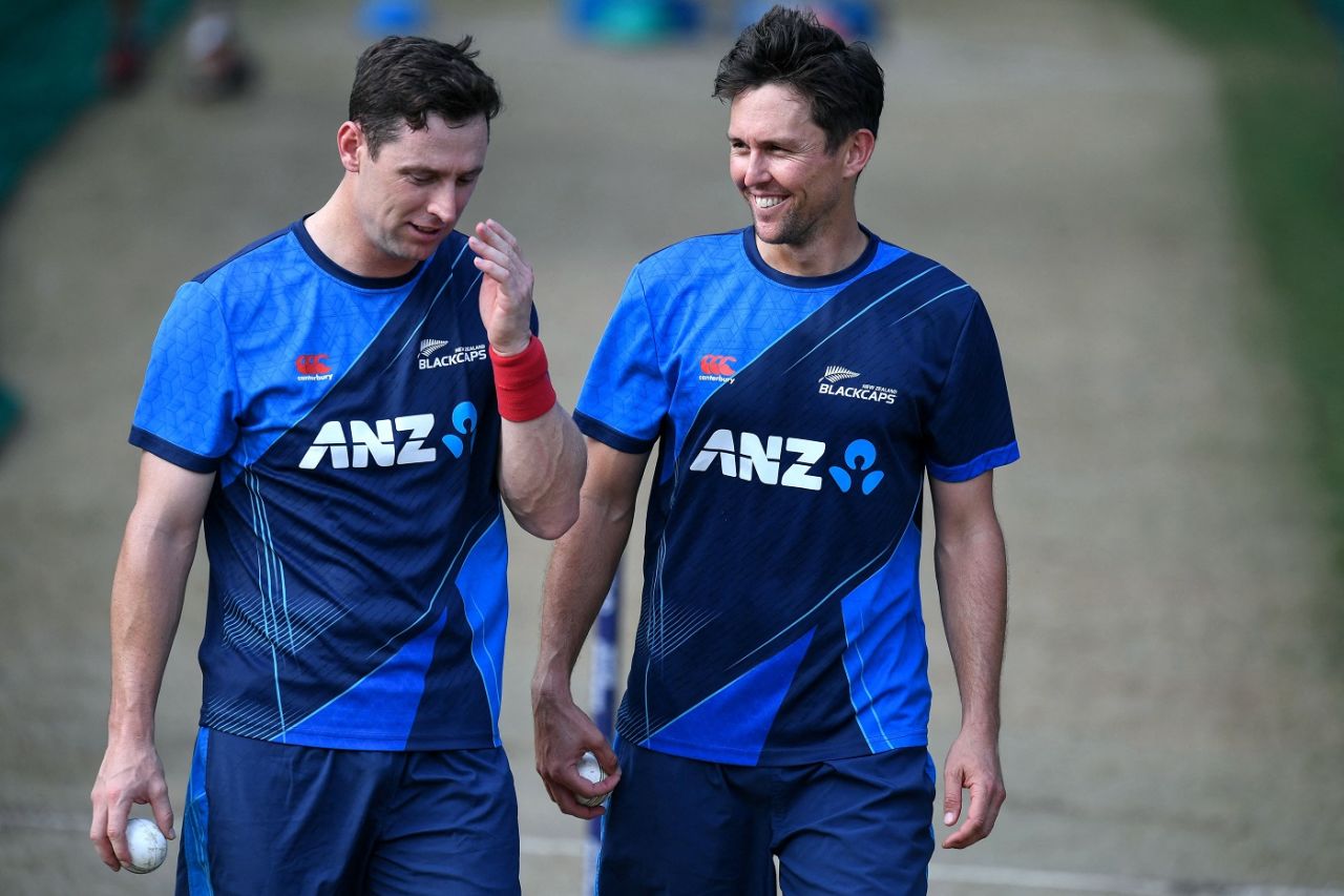 Trent Boult and Matt Henry have a chat at New Zealand's net session, ODI World Cup 2023, Hyderabad, October 8, 2023