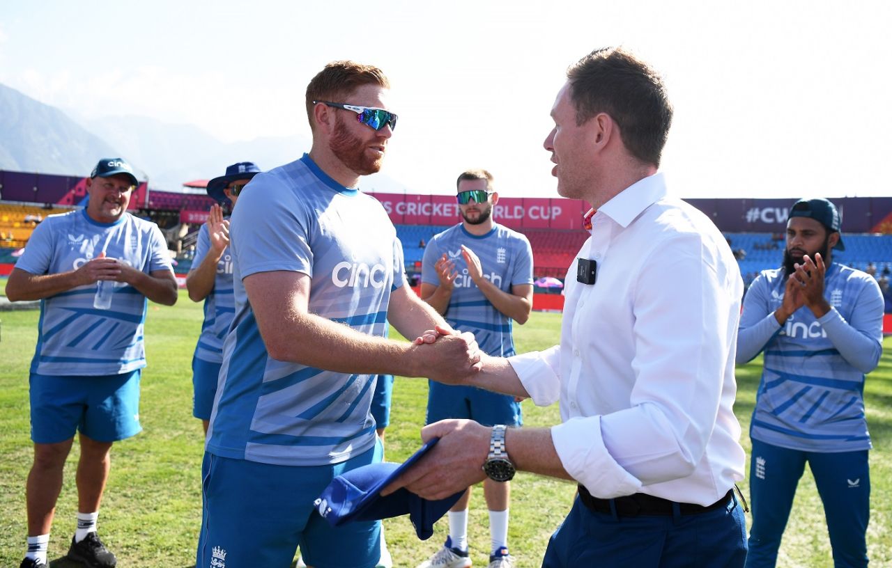 Eoin Morgan presents Jonny Bairstow with his 100th ODI cap, Bangladesh vs England, Dharamsala, ODI World Cup, October 10, 2023