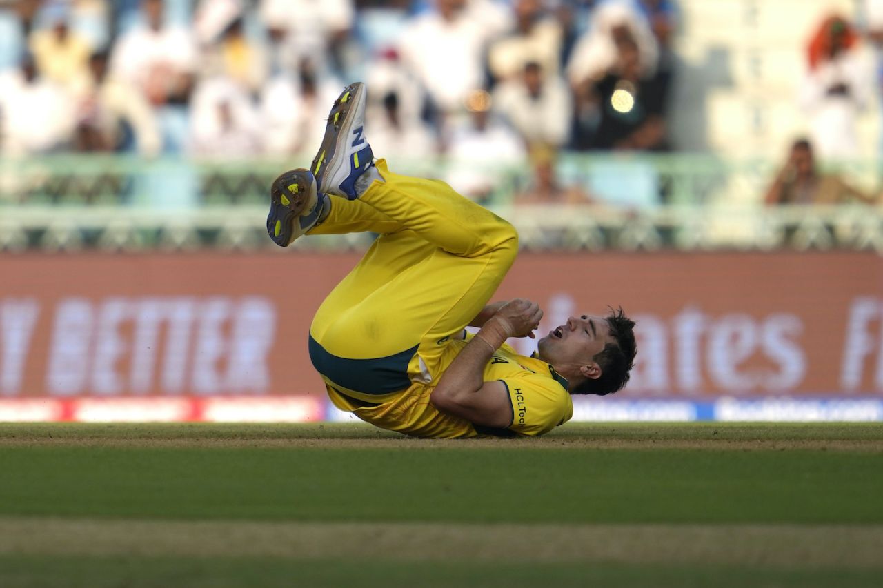 Pat Cummins spilled a caught-and-bowled chance in the 30th over, Australia vs South Africa, Men's ODI World Cup 2023, Lucknow, October 12, 2023