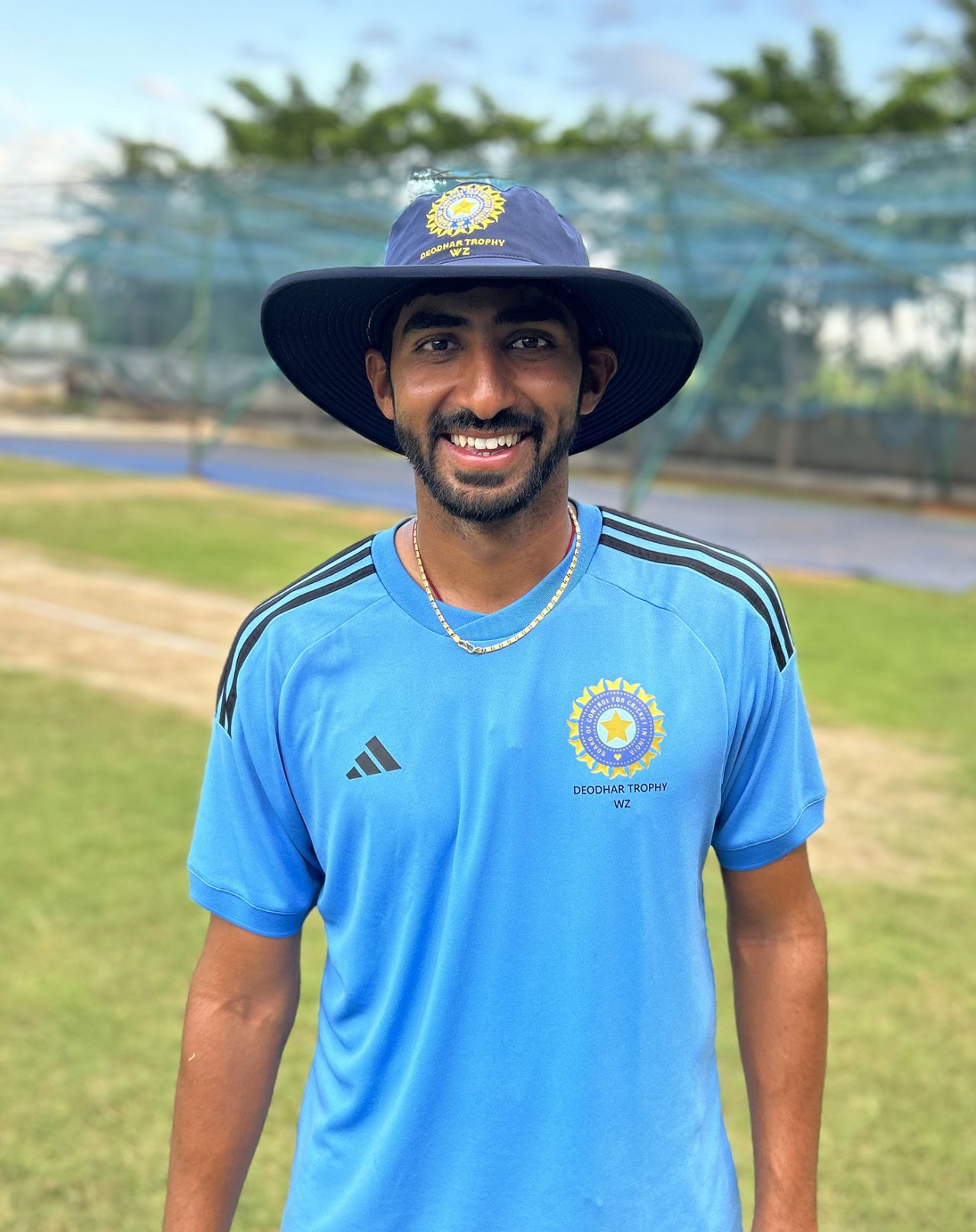 Chintan Gaja strikes a pose, Puducherry, Deodhar Trophy, July 27, 2023