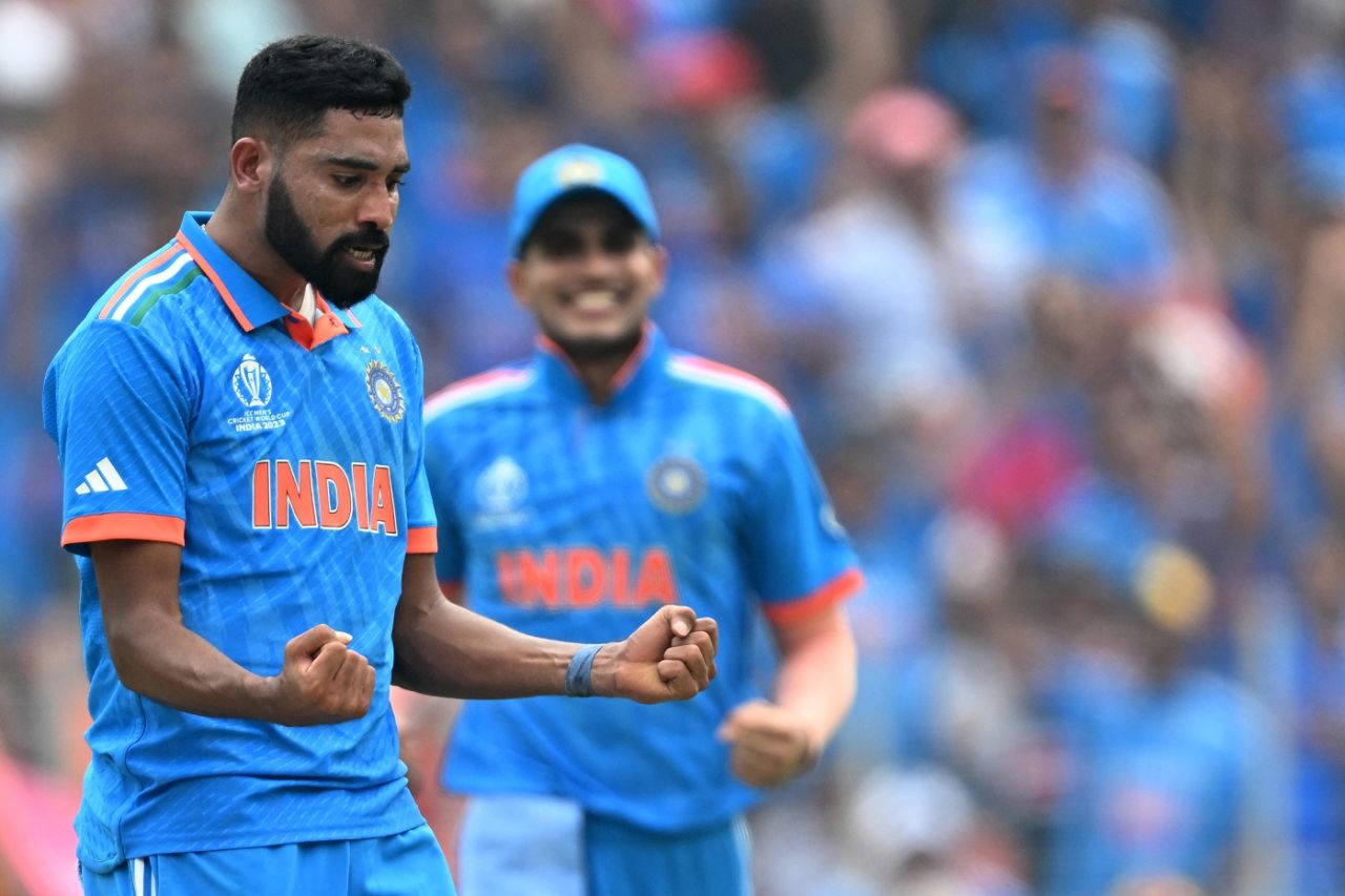 Mohammed Siraj exults after providing the opening breakthrough, India vs Pakistan, Men's World Cup 2023, Ahmedabad, October 14, 2023