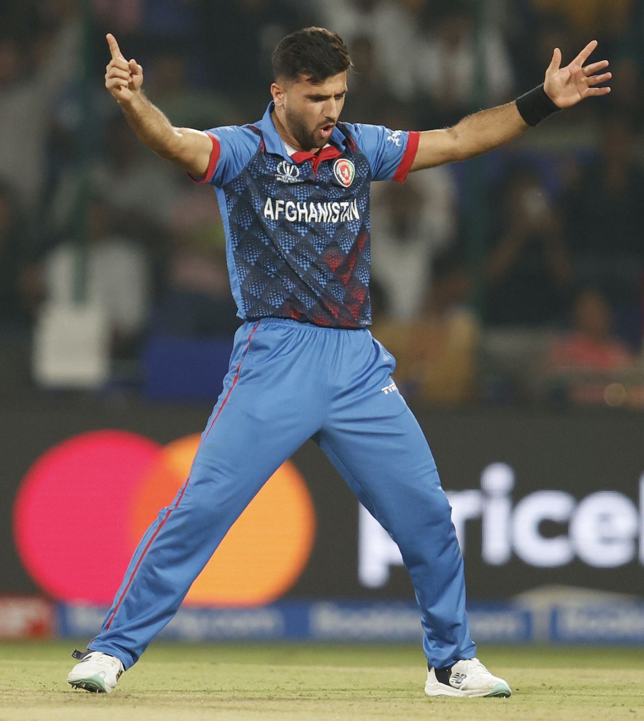 Fazalhaq Farooqi swung the ball under lights and was rewarded in his first over, England vs Afghanistan, Men's Cricket World Cup 2023, Delhi, October 15, 2023