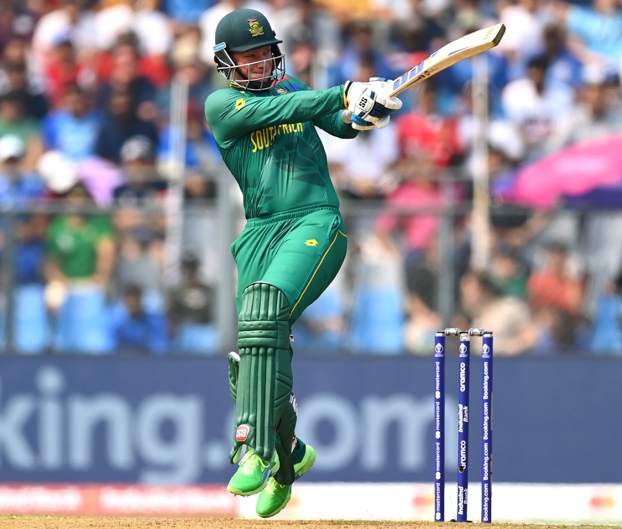 Rassie van der Dussen led South Africa's charge in the first powerplay, England vs South Africa, Men's World Cup 2023, Mumbai, October 21, 2023