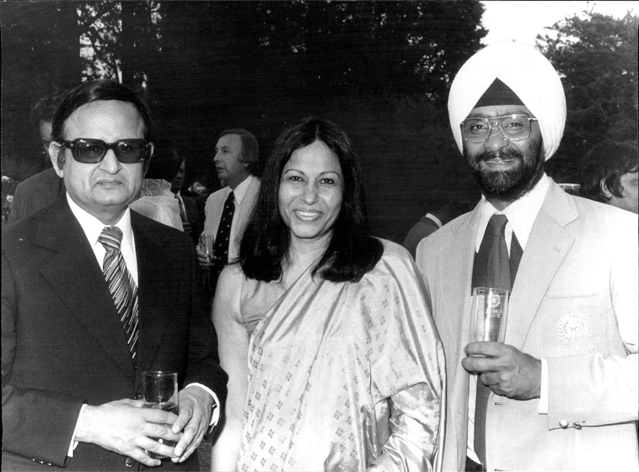Bishan Bedi (right) with the Indian High Commissioner and his wife at a reception for the team, January 17, 1978