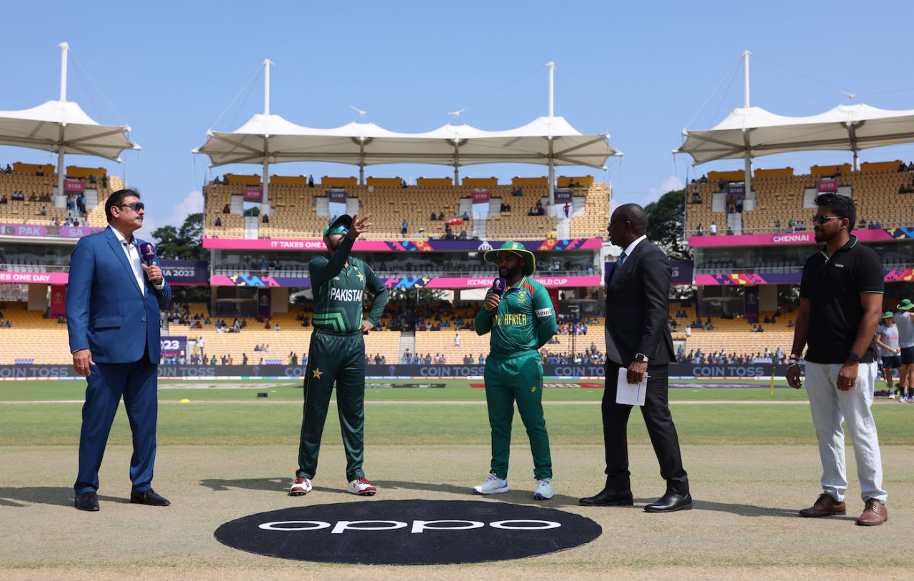 Babar Azam flips the coin - he won he toss and opted to bat, Pakistan vs South Africa, World Cup, Chennai, October 27, 2023