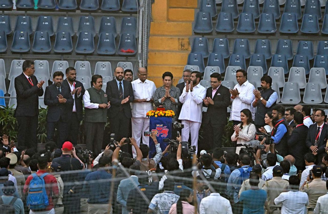 Sachin Tendulkar at the unveiling of his statue at the Wankhede Stadium, Mumbai, November 1, 2023