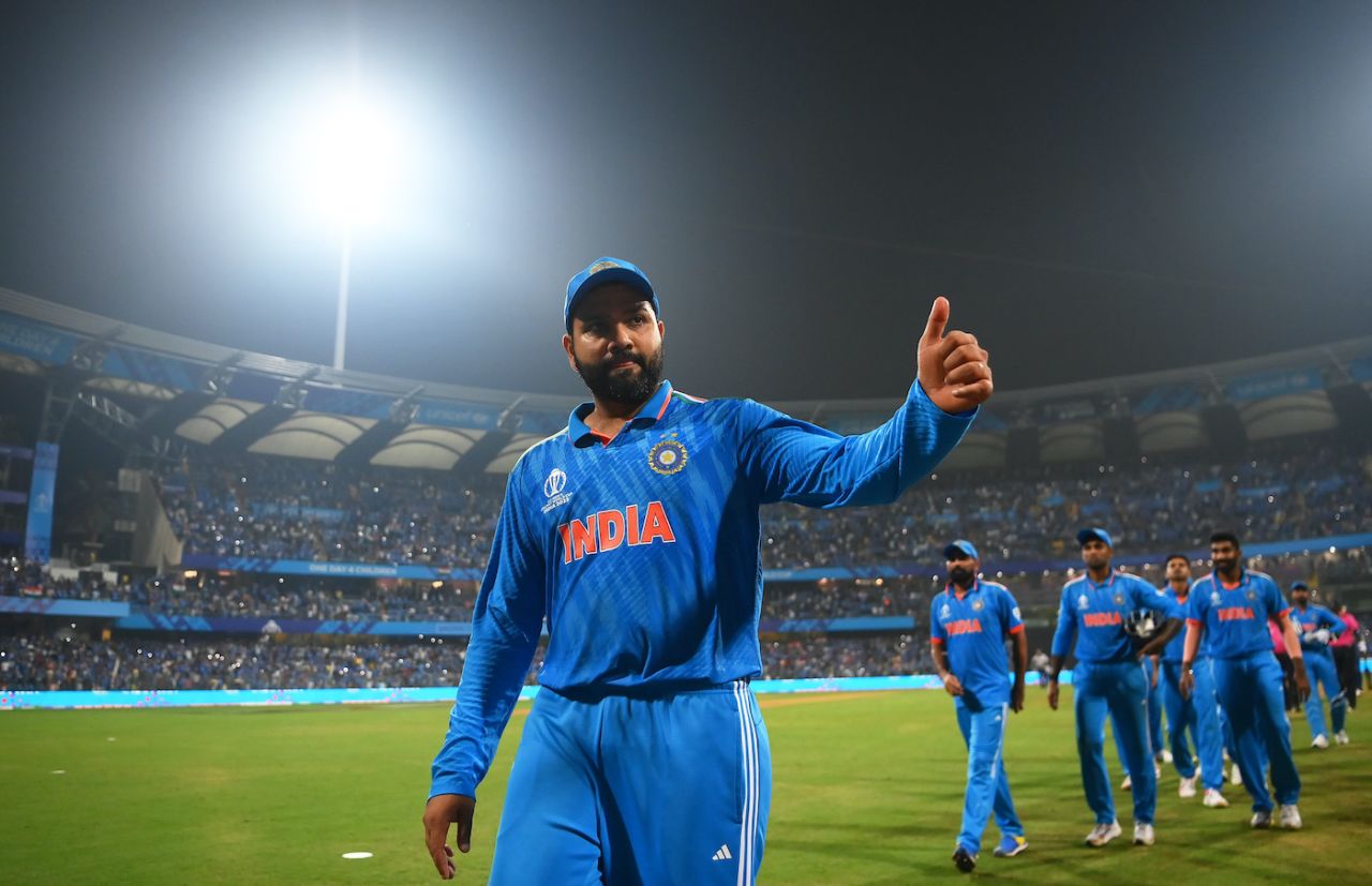 Rohit Sharma gives a thumbs up after leading India to their seventh straight win, Men's ODI World Cup, Mumbai, November 2, 2023