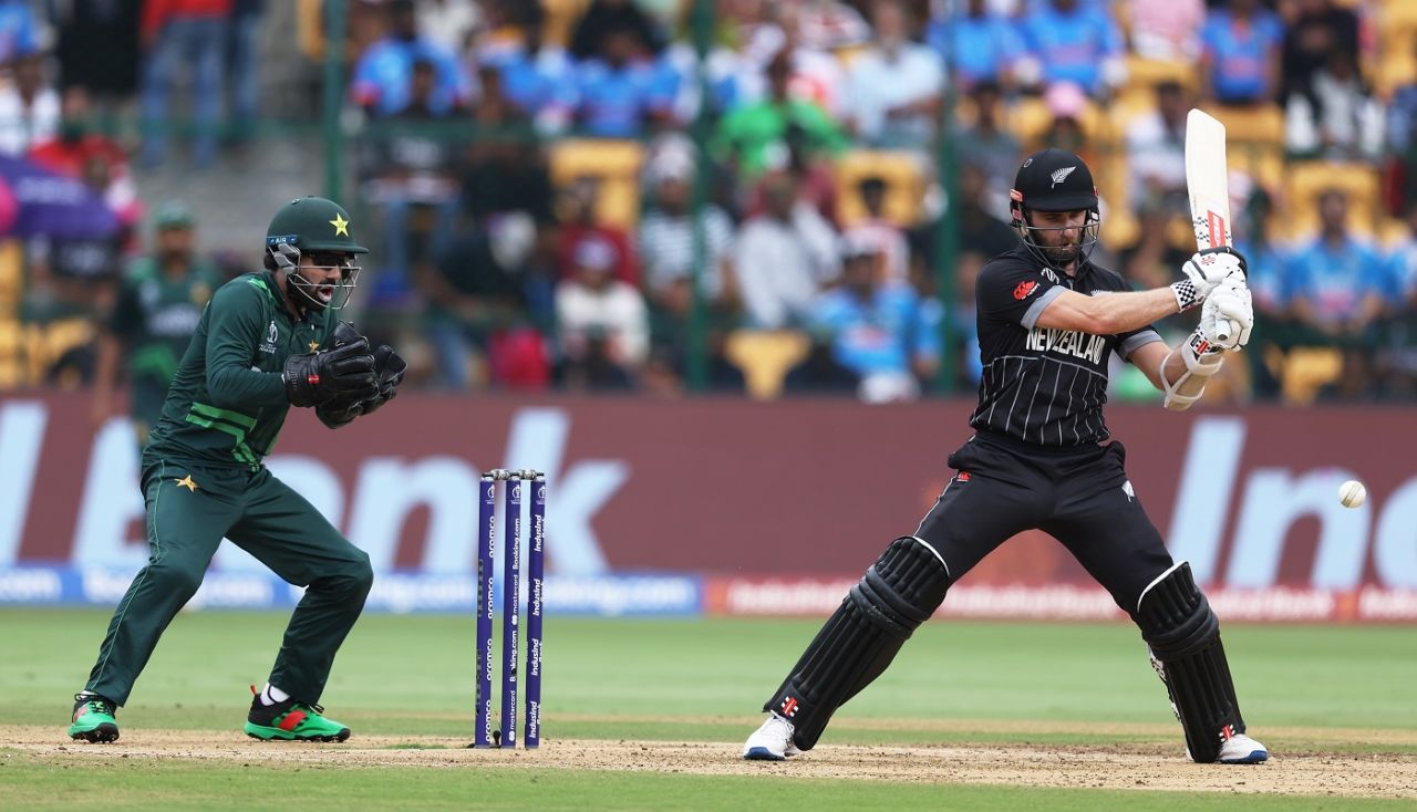 Kane Williamson bats in his second game of the World Cup, New Zealand vs Pakistan, ODI World Cup, Bengaluru, November 4, 2023