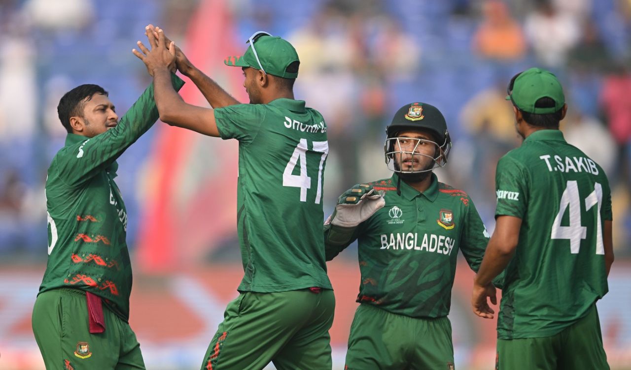 Shakib Al Hasan celebrates after getting rid of Kusal Mendis, Bangladesh vs Sri Lanka, Men's ODI World Cup, November 6, 2023