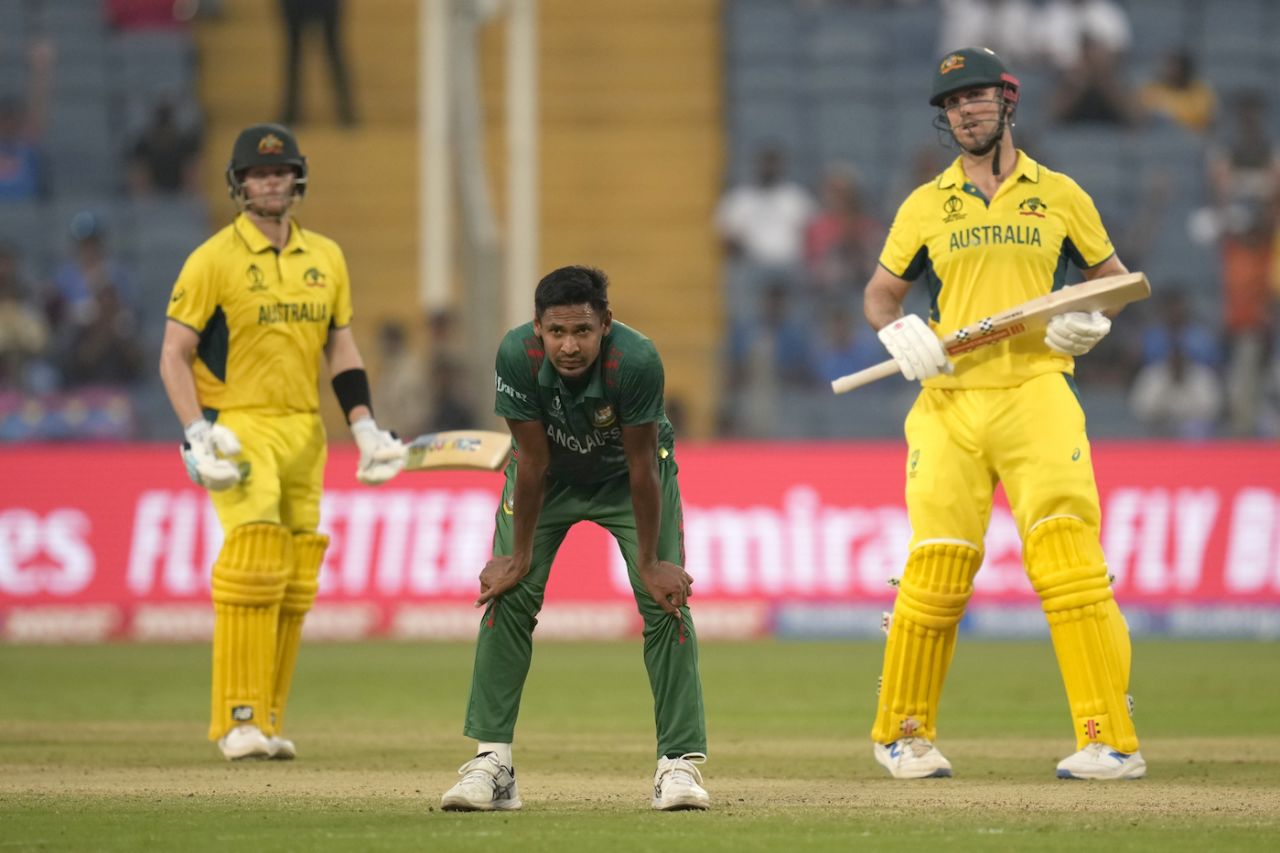 Mustafizur Rahman wore a dejected look as Mitchell Marsh and Steven Smith piled on the runs, Australia vs Bangladesh, Men's ODI World Cup, Pune, November 11, 2023