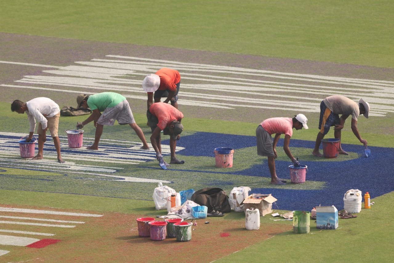 Preparations on the Wankhede outfield ahead of the India-New Zealand semi-final, India vs New Zealand, World Cup 2023, 1st semi-final, November 14, 2023