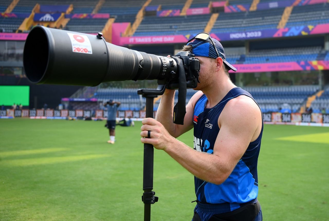 Glenn Phillips tries his hand at photography, India vs New Zealand, World Cup 2023, 1st semi-final, November 14, 2023
