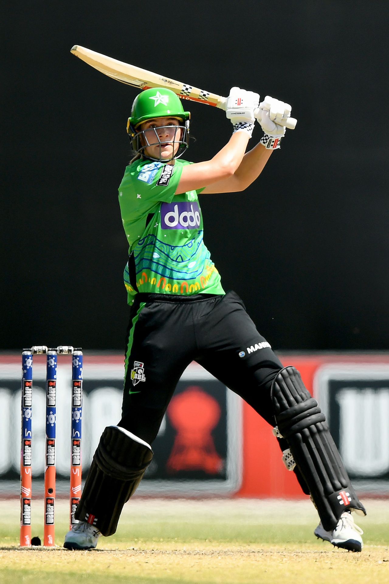 Annabel Sutherland smashed 37 in 21 balls, before picking up two wickets, Melbourne Stars vs Brisbane Heat, WBBL, Melbourne, November 19, 2023
