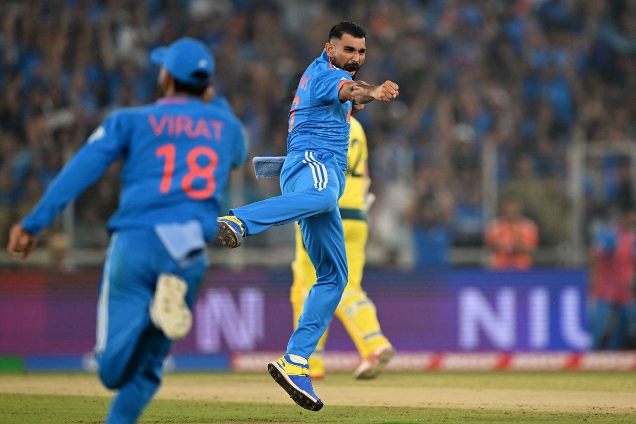 Mohammed Shami is pumped up after dismissing David Warner, India vs Australia, Men's ODI World Cup final, Ahmedabad, November 19, 2023