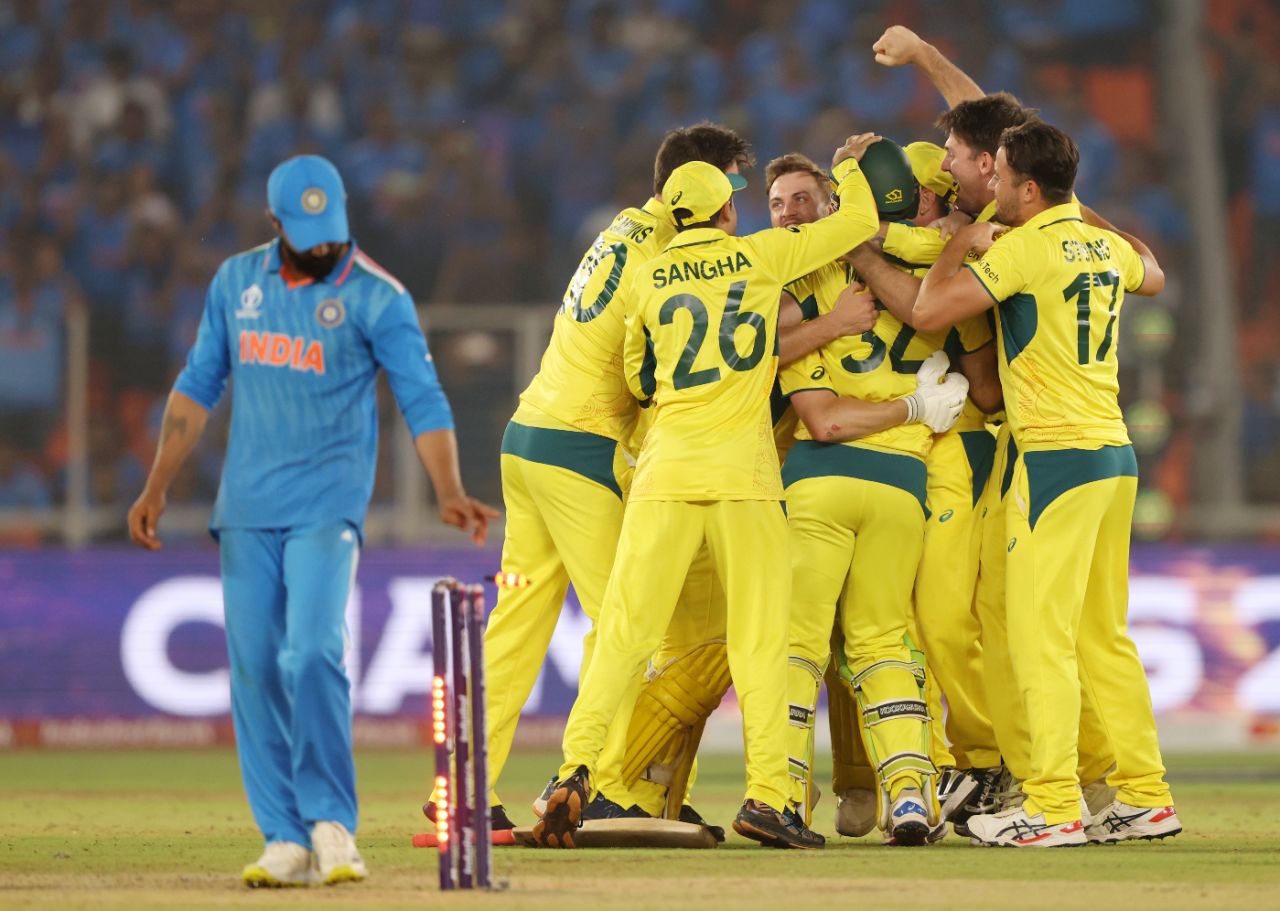 Australia gather for a boisterous group hug after the winning runs, India vs Australia, Men's ODI World Cup final, Ahmedabad, November 19, 2023