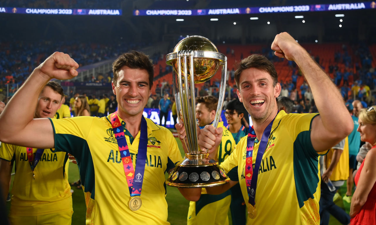 Pat Cummins and Mitchell Marsh flex with the trophy, India vs Australia, Men's ODI World Cup final, Ahmedabad, November 19, 2023
