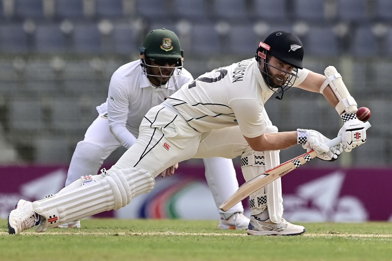 Kane Williamson lunges forward to defend, Bangladesh vs New Zealand, 1st Test, second day, Sylhet, November 29, 2023