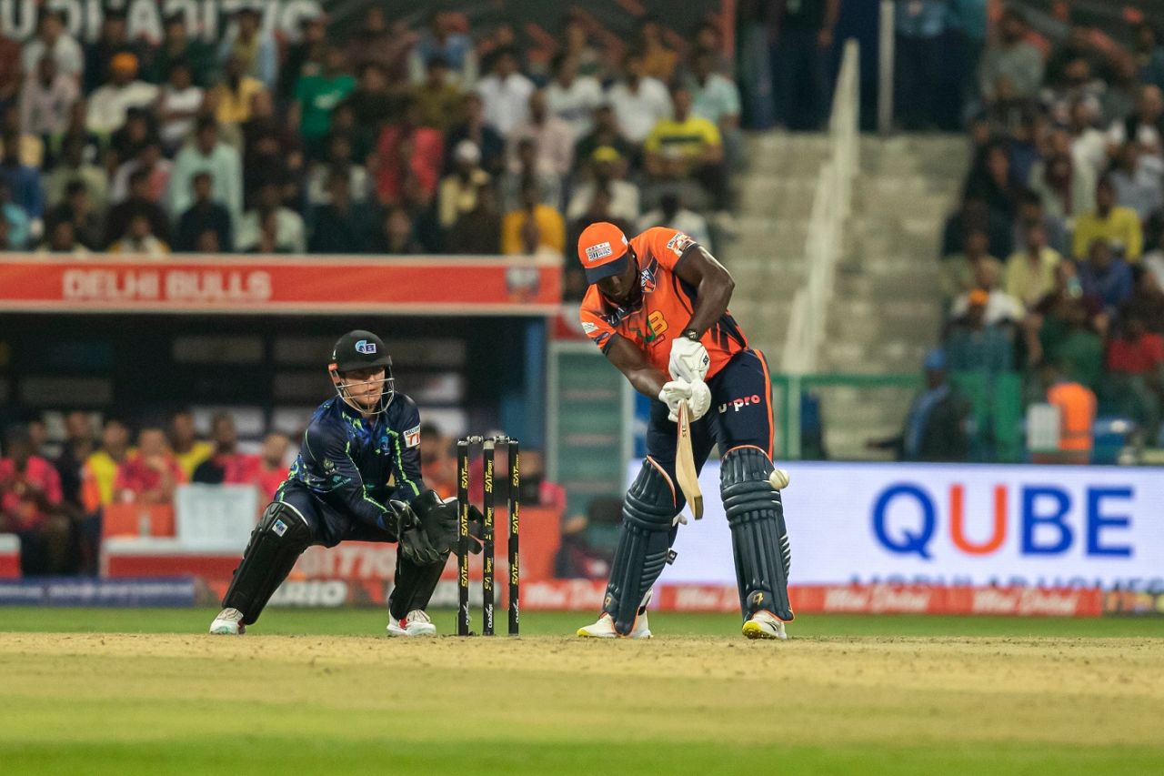 Rovman Powell scored 35 off 15, Abu Dhabi, December 1, 2023