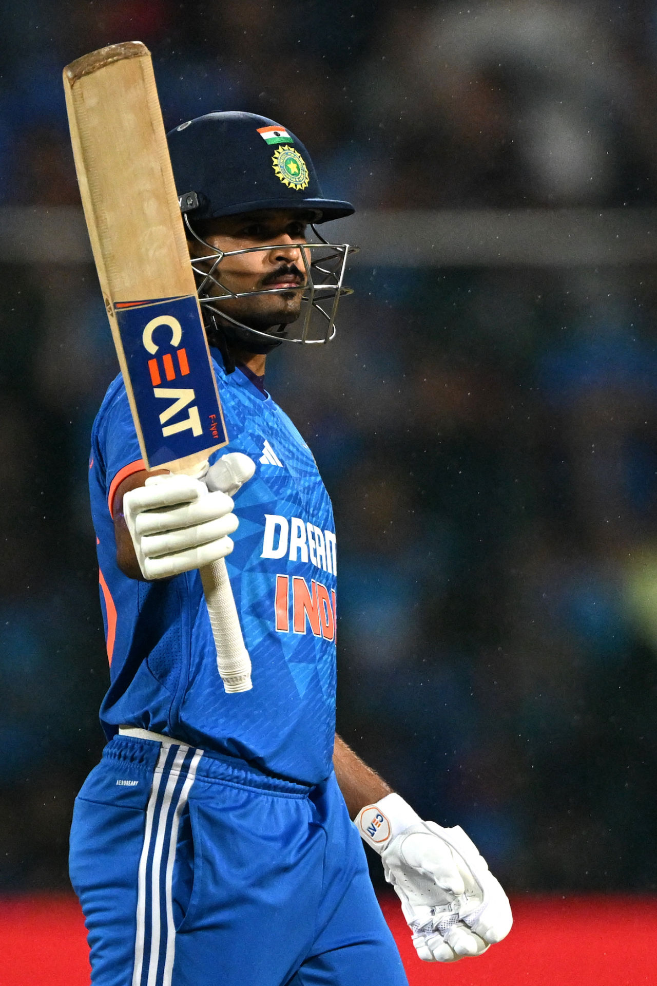 Shreyas Iyer lifted the India innings with a 37-ball 53, India vs Australia, 5th T20I, Bengaluru, December 3, 2023